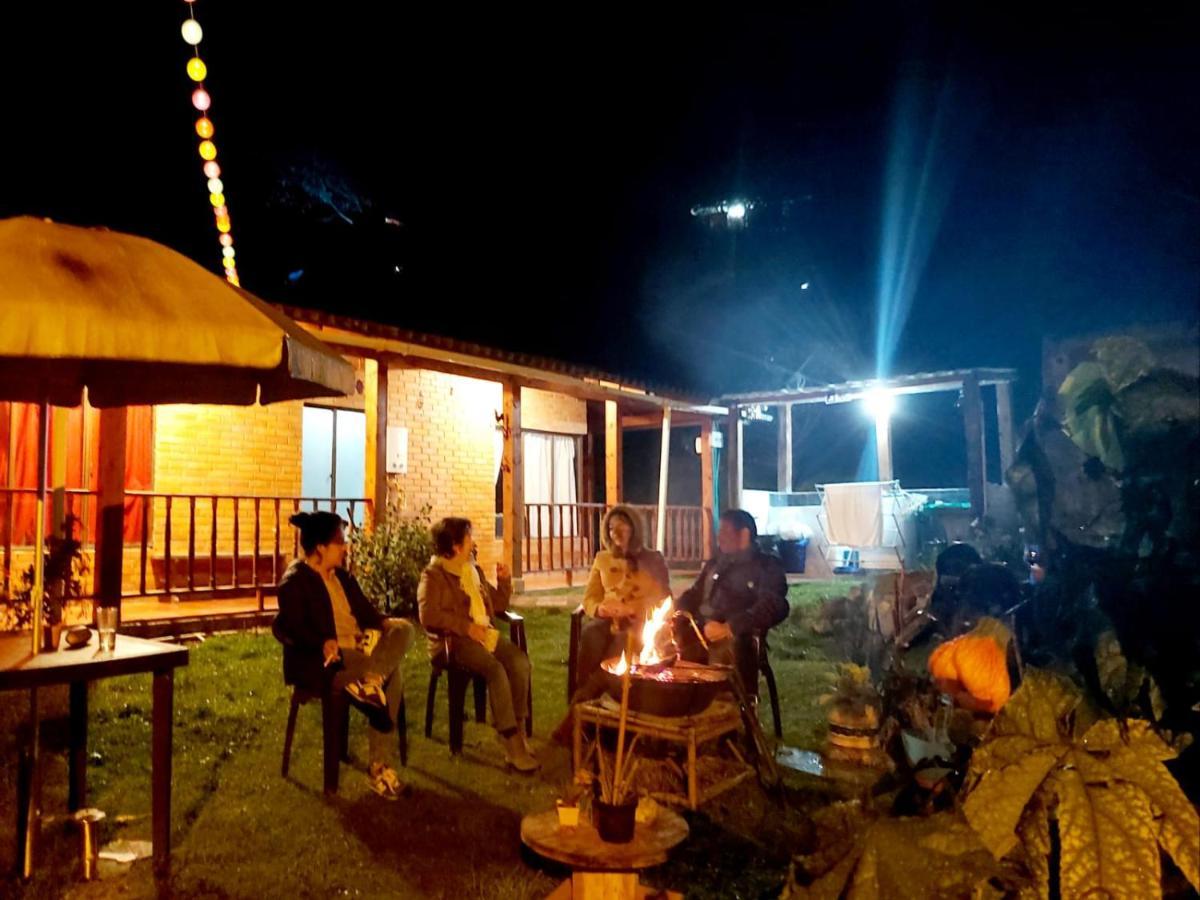 מלון טביו Campina Suiza מראה חיצוני תמונה